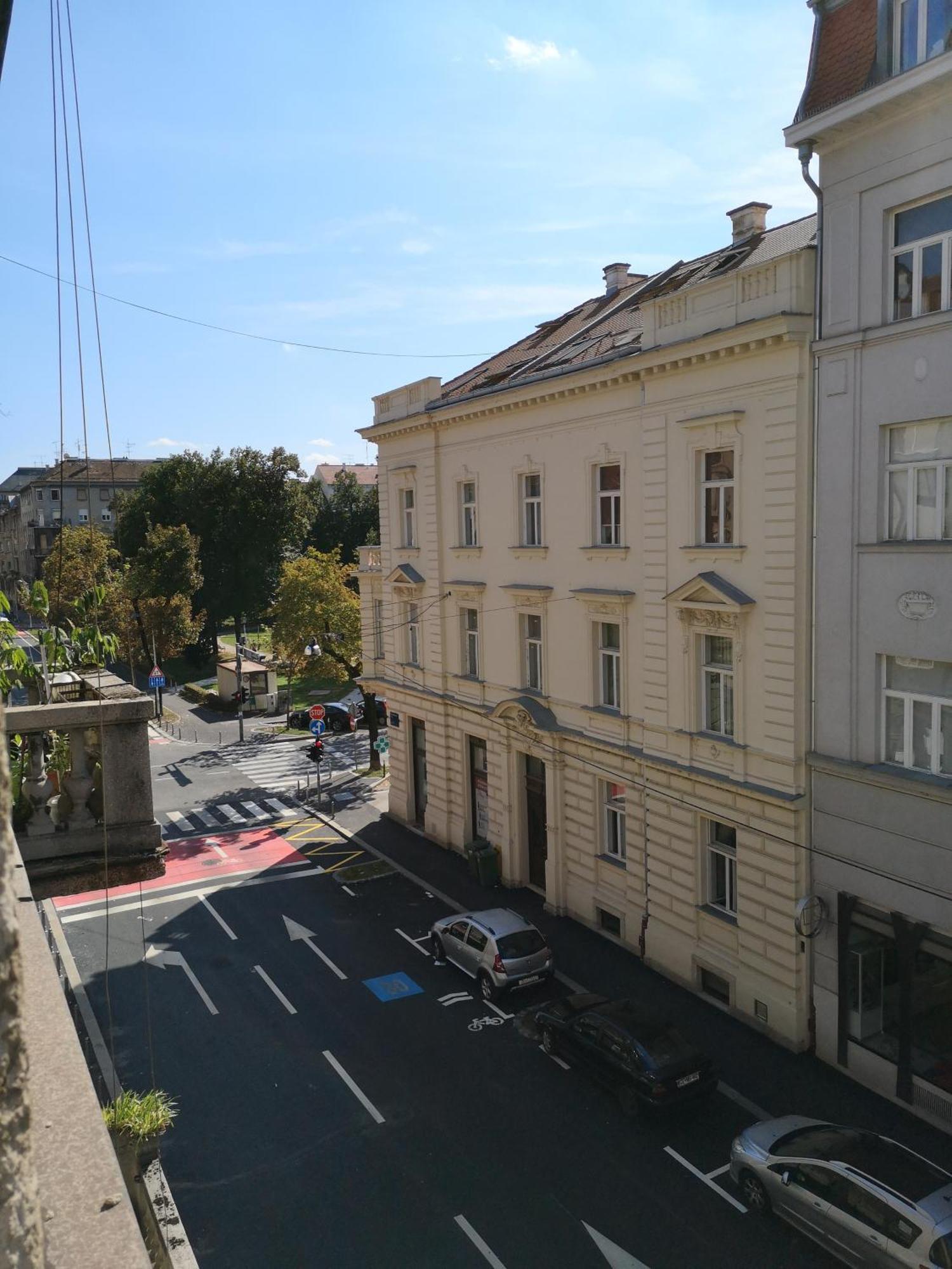 Agape Apartments Zagreb Rom bilde